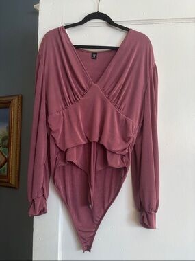SHEIN Mauve V-Neck Draped Long Sleeve Bodysuit